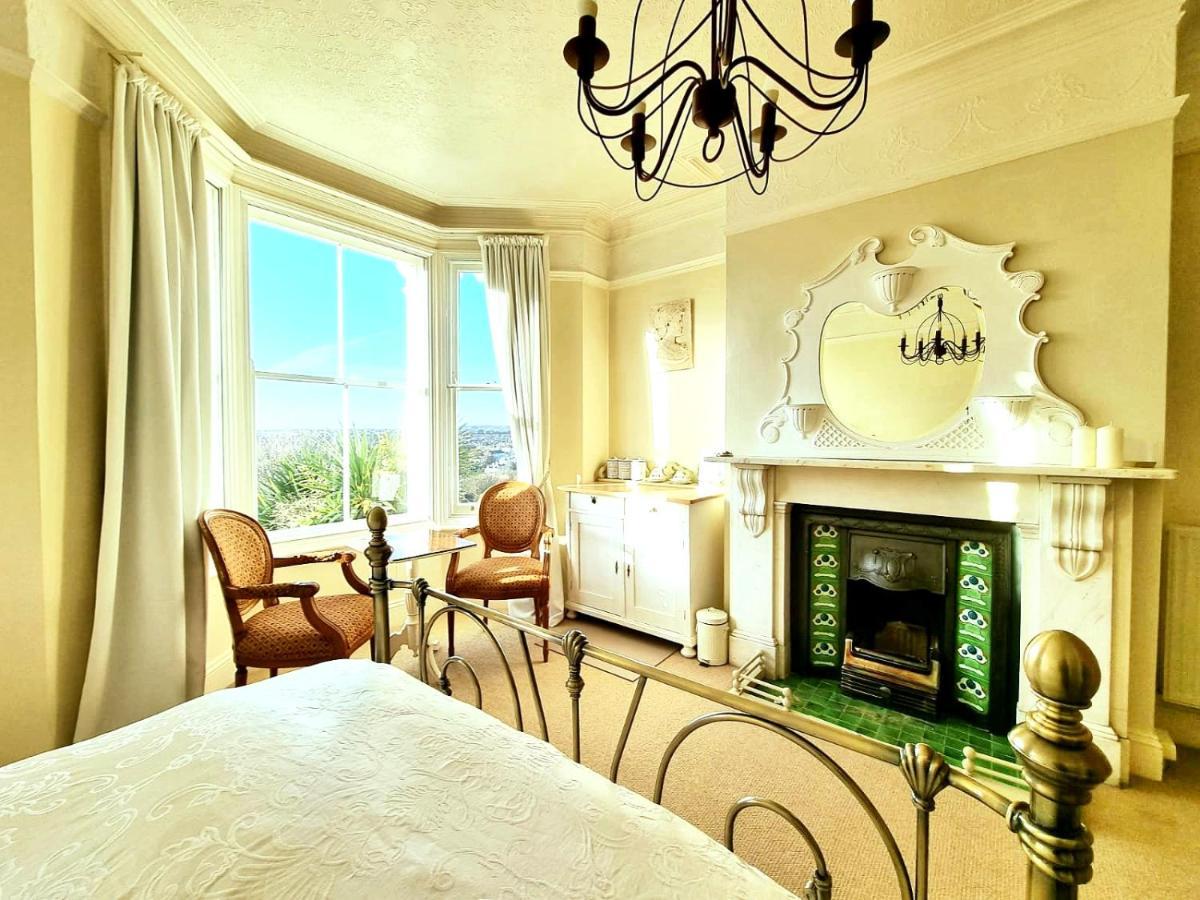 West Hill Retreat Edwardian Balcony Ensuite With Room Served Breakfast & Free Parking Hastings Exterior photo