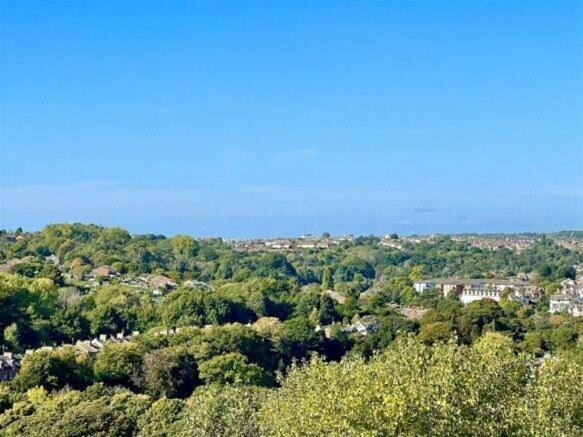 West Hill Retreat Edwardian Balcony Ensuite With Room Served Breakfast & Free Parking Hastings Exterior photo